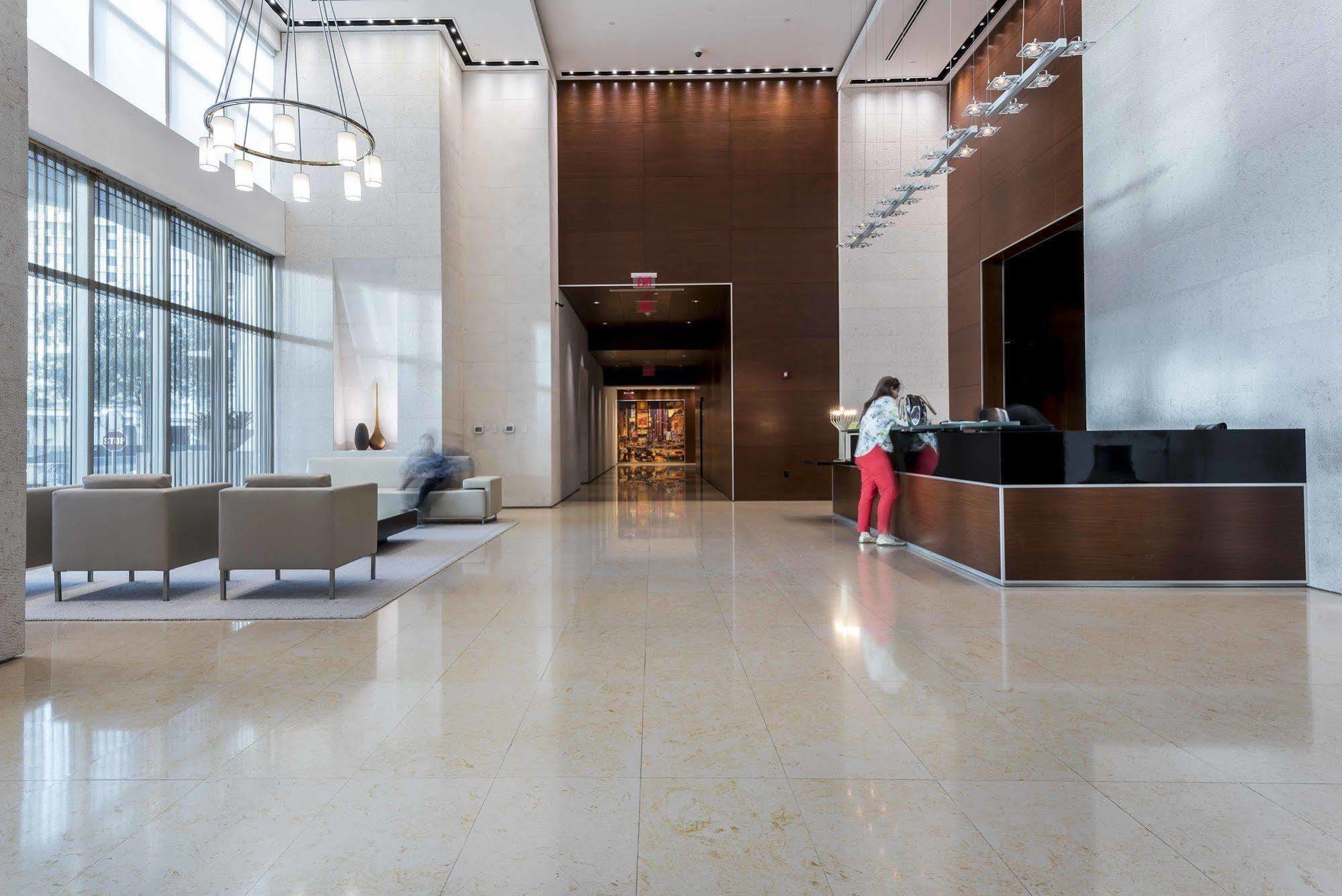 Dharma Home Suites Miami At Brickell ภายนอก รูปภาพ